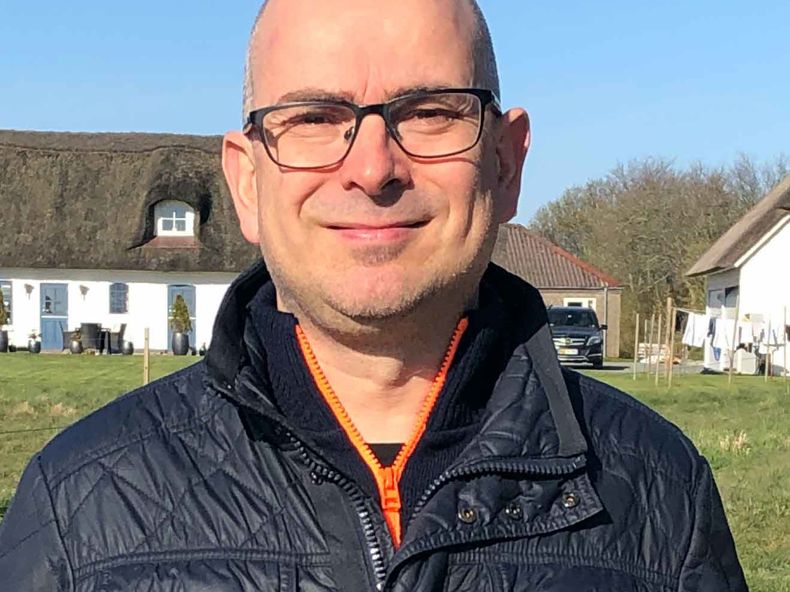 Lars Due Arnov Square